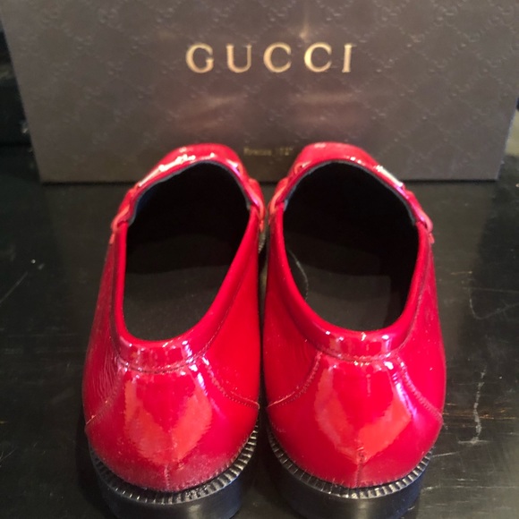 GUCCI LOAFERS NWT red patent leather/silver hardware Size-8 - Picture 15 of 15